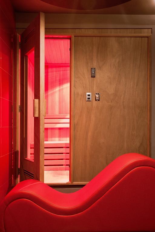 Eurosuites Oceania - Adults Only