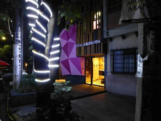 La Buena Vida Hostel