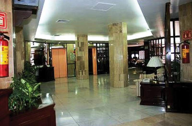 Ambassador Hotel 4*