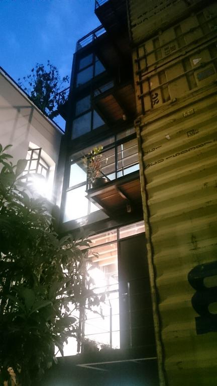 Metro Boutique Hostel *