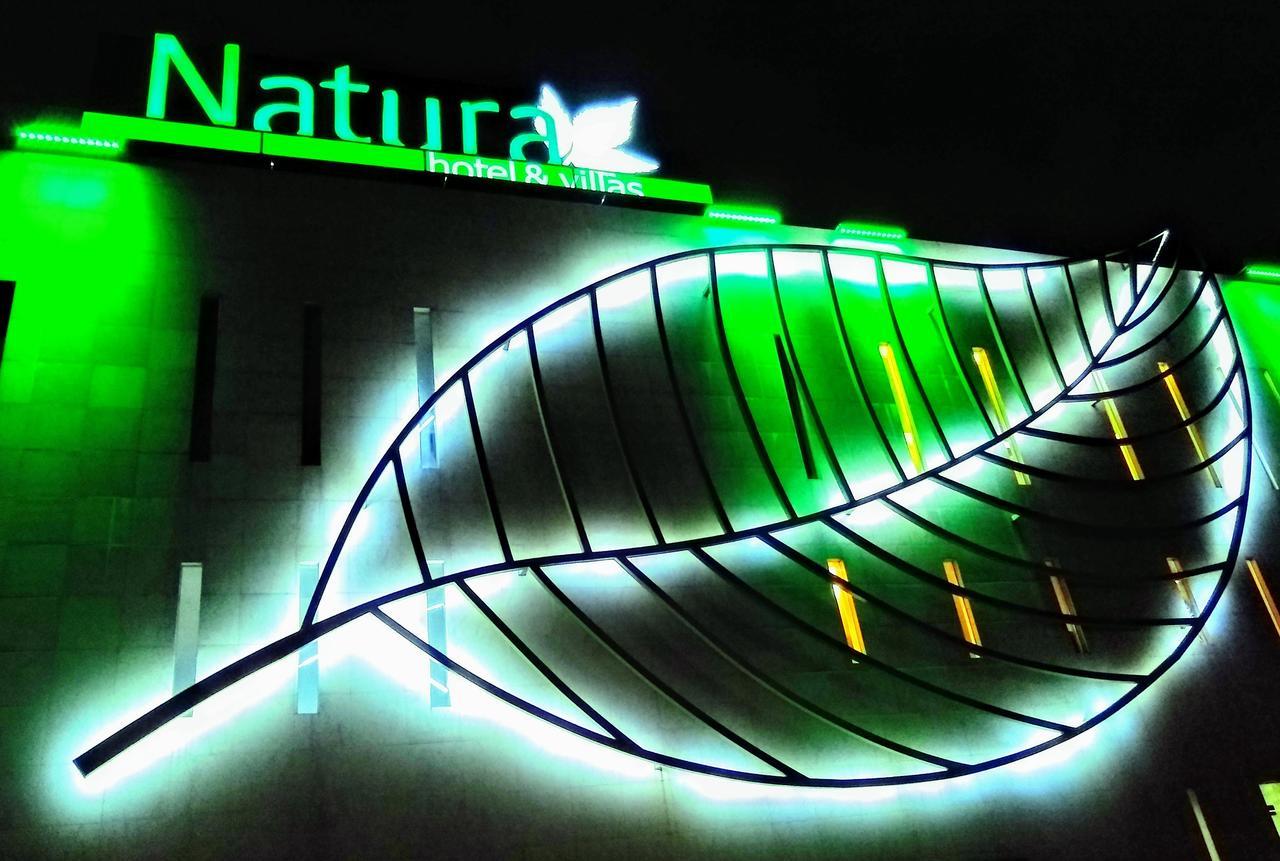 Y Natura 4* Mexico City
