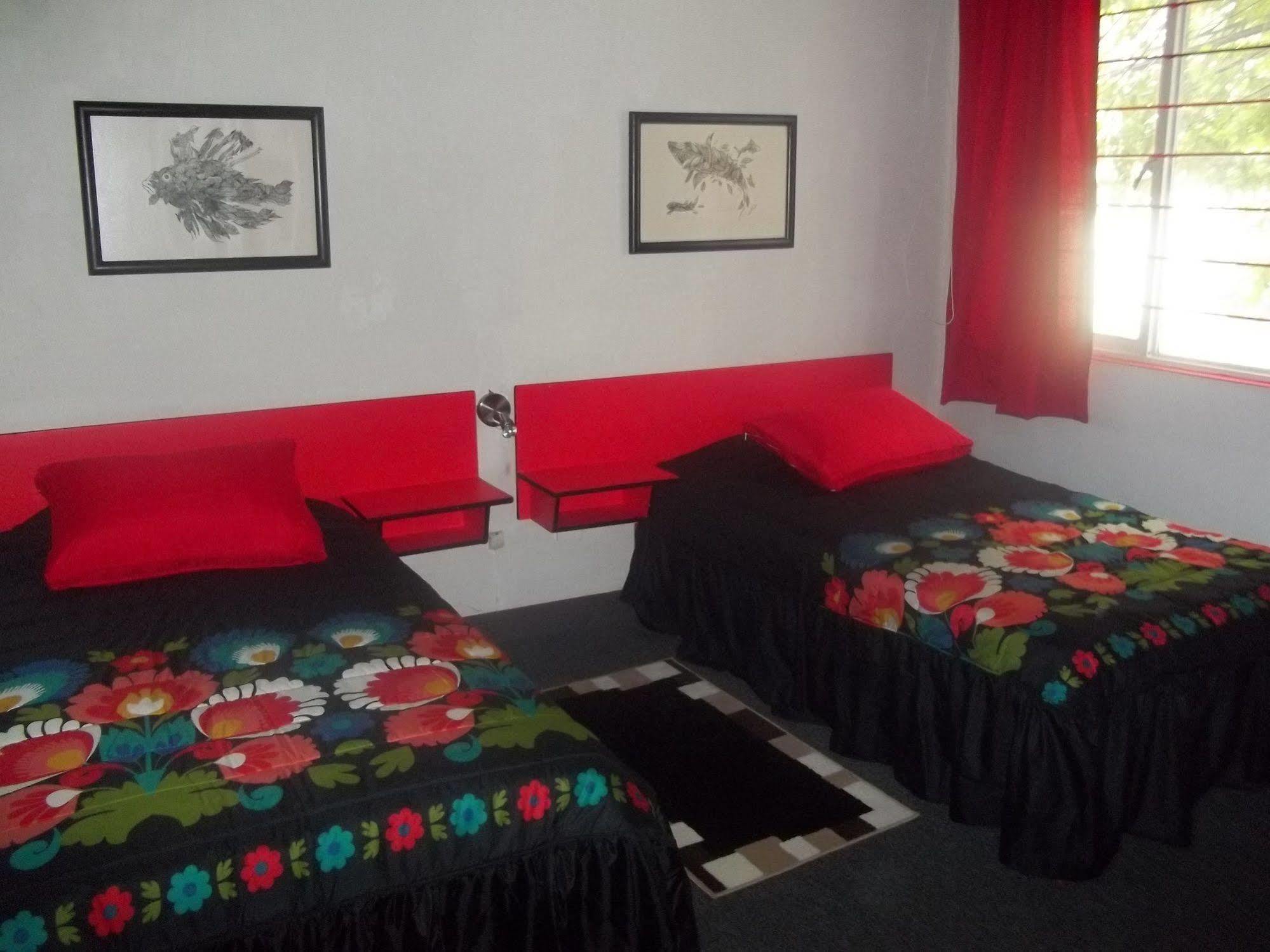 Hostel La Encantada *