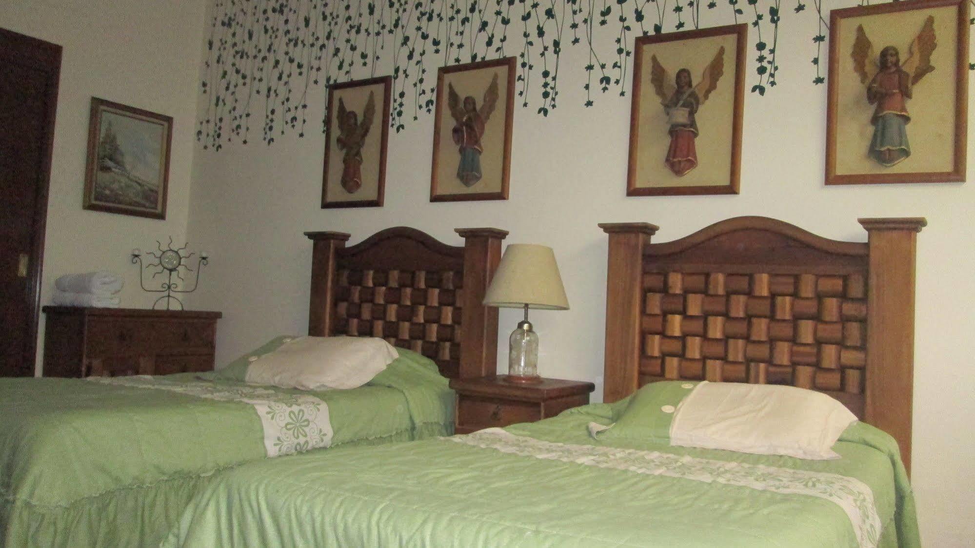 La Encantada Hostel Mexico City