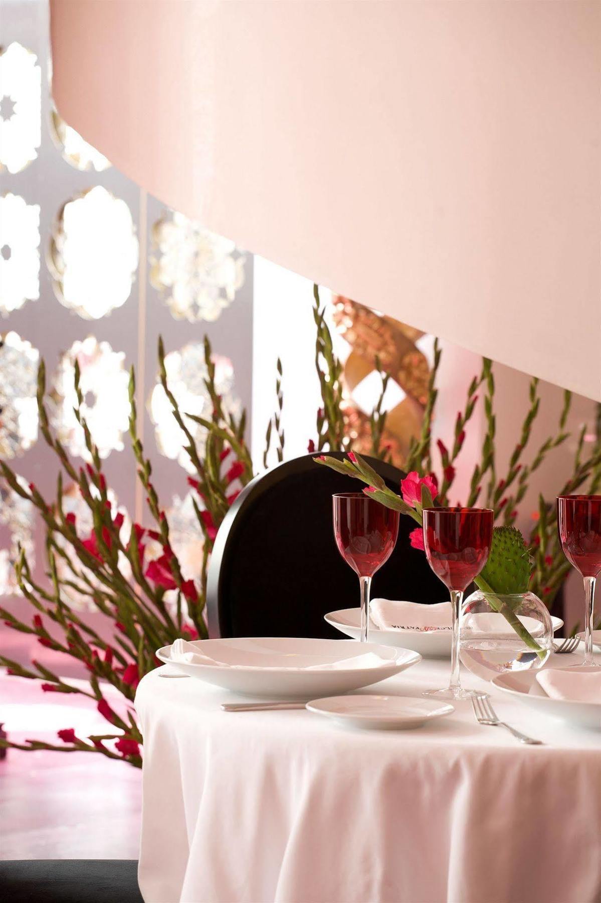 Alcobas, A Luxury Collection Hotel,