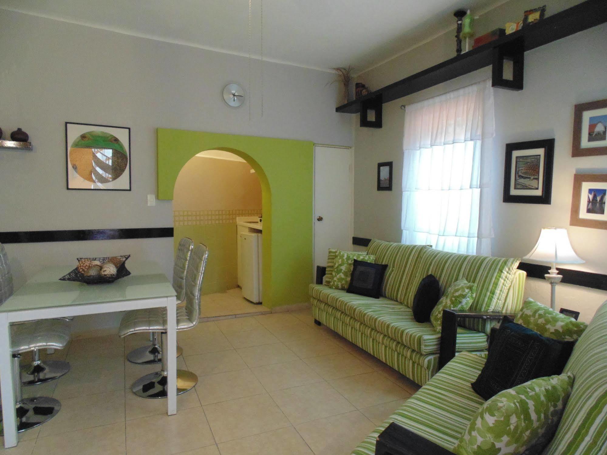 Aparthotel Casa Caracol 3*