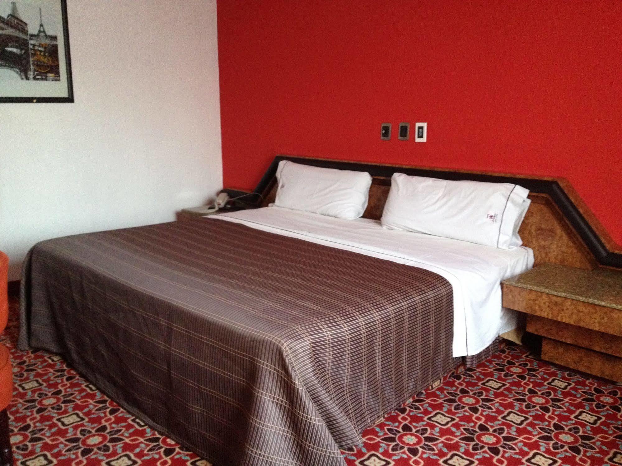 Escala Del Norte Hotel