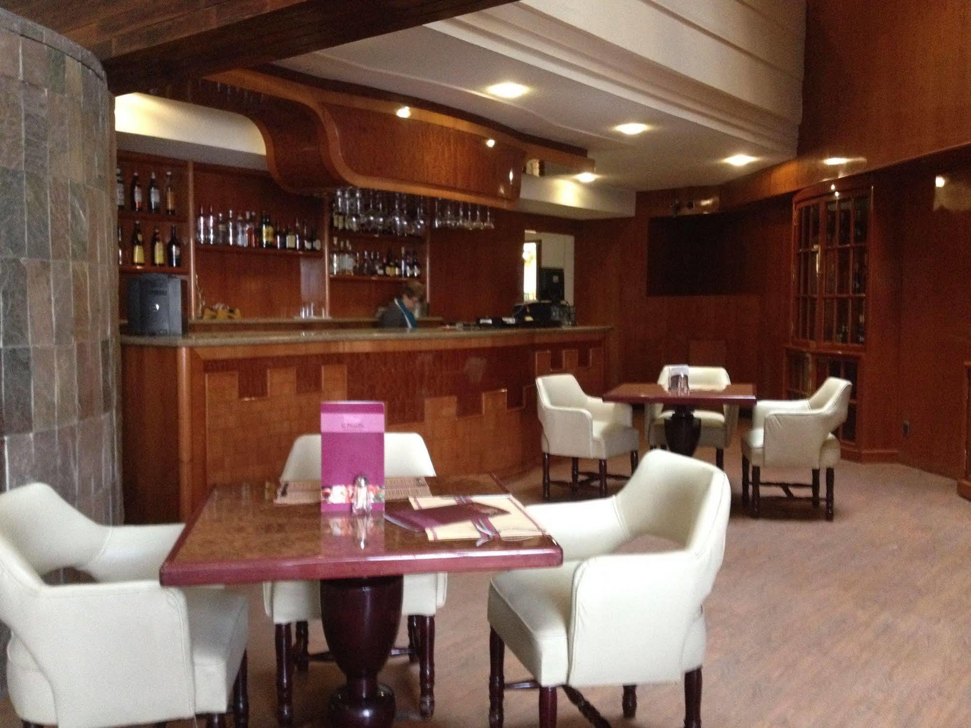 Escala Del Norte Hotel 3*