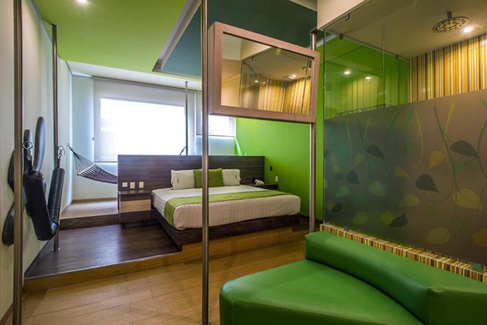 Y Natura 4* Mexico City