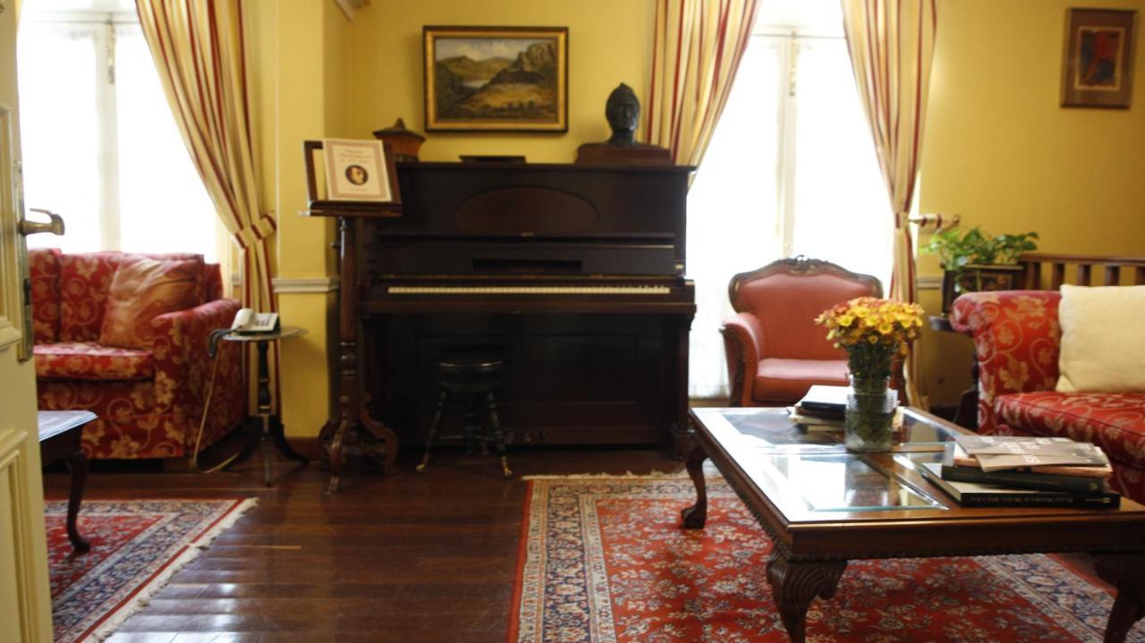 Casona Roma Norte Hotel