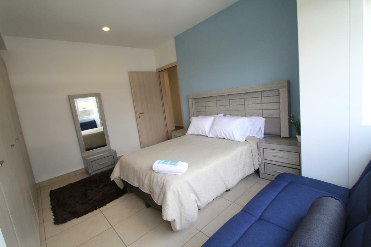 Boutique Downtown 707 Two Bedrooms Apartamento
