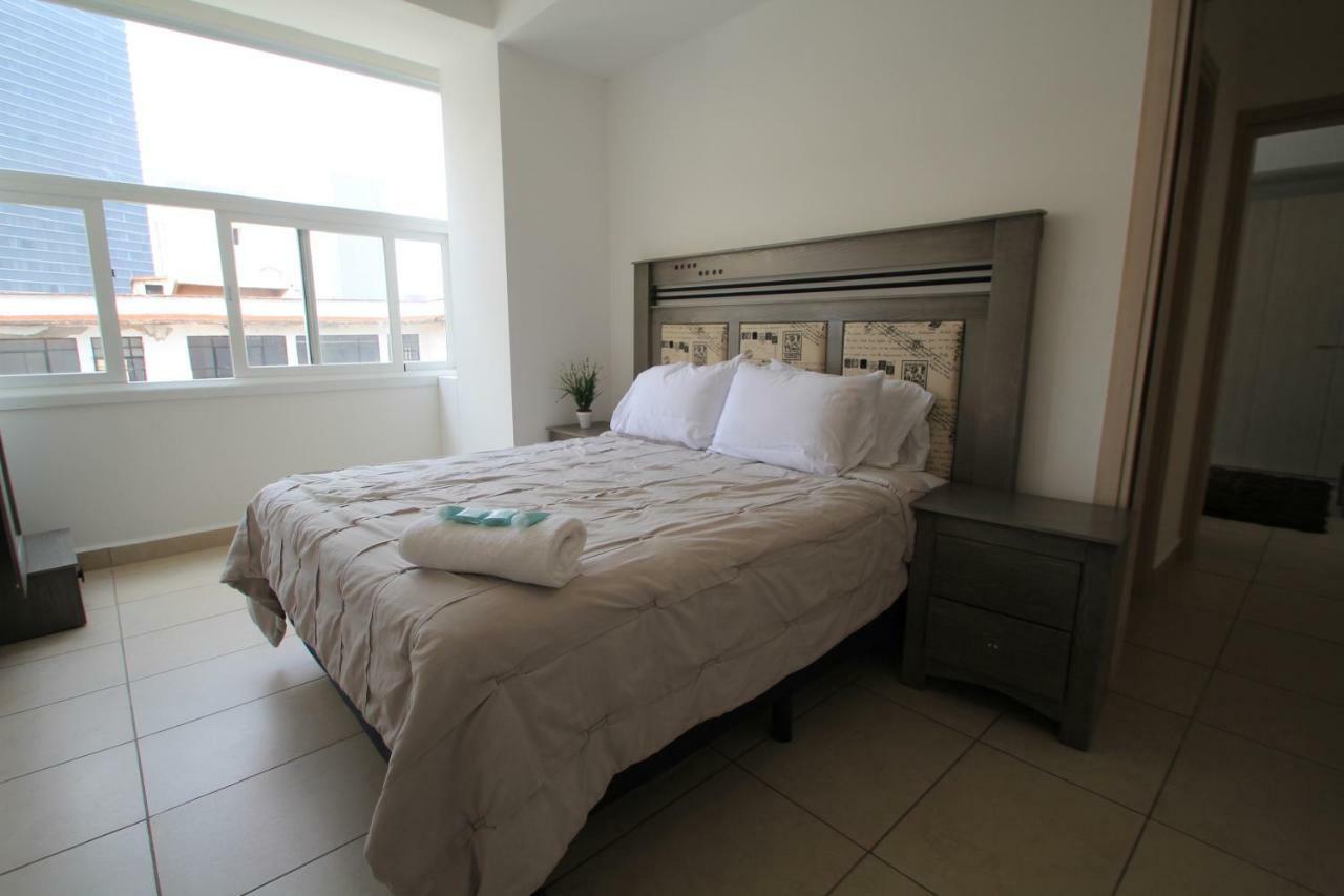 Boutique Downtown 707 Two Bedrooms Apartamento