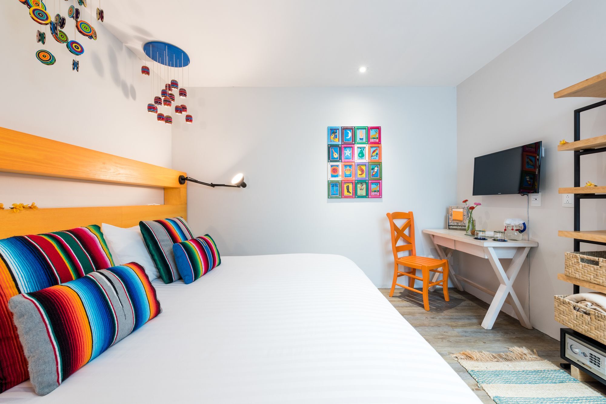 La Palomilla (adults Only)