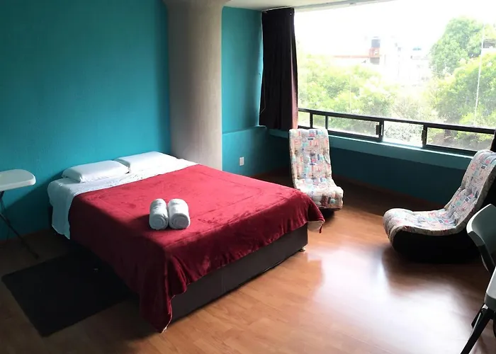 Shakespeare Apartment