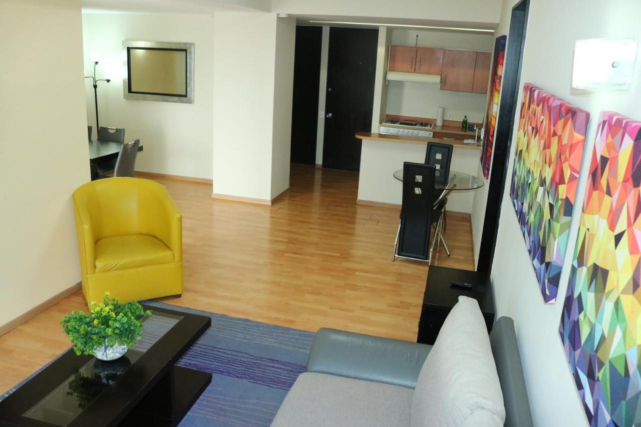 Puerta Alameda Apartment