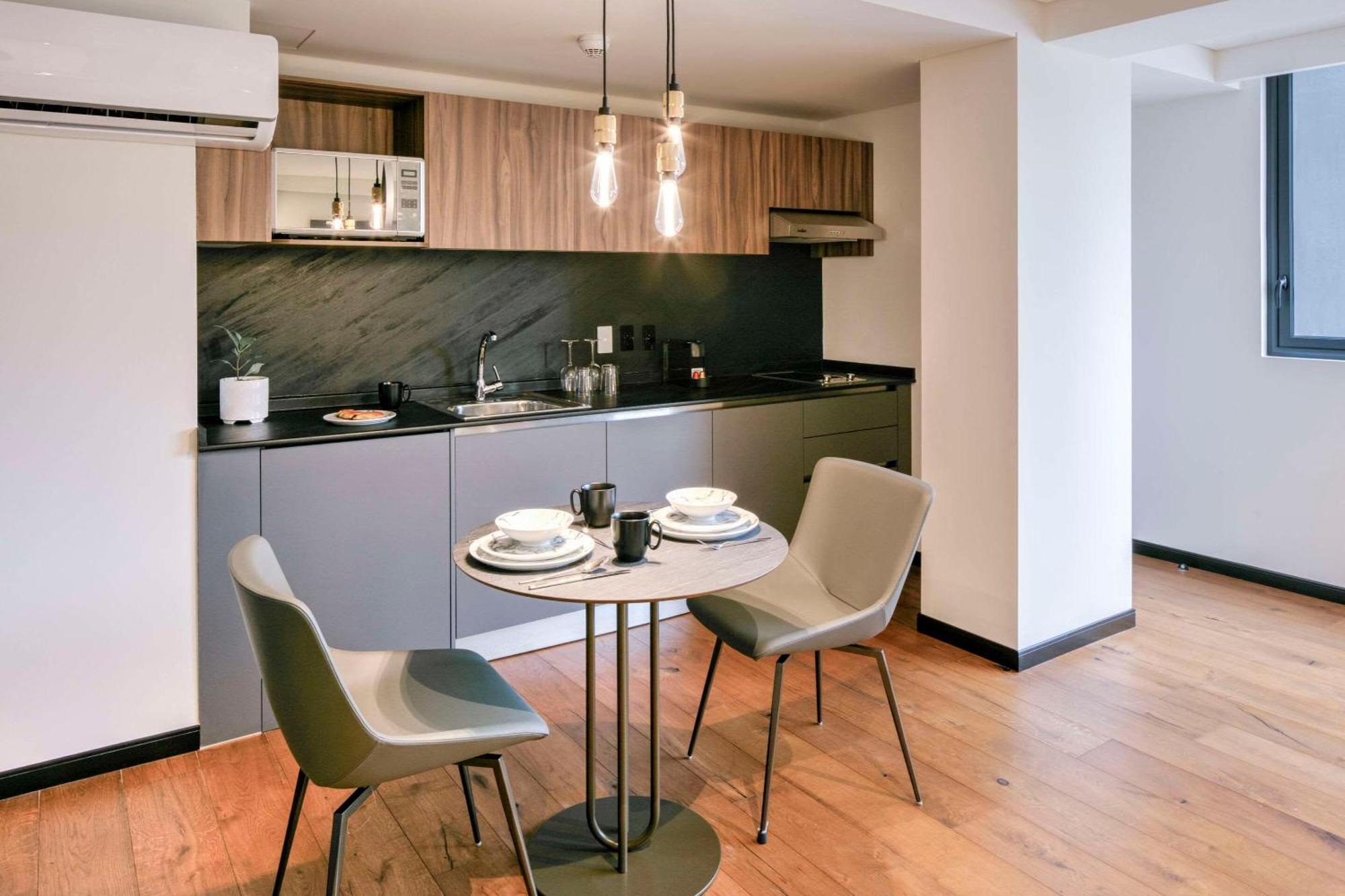 Amberes 64, Ascend Collection 4* Mexico City