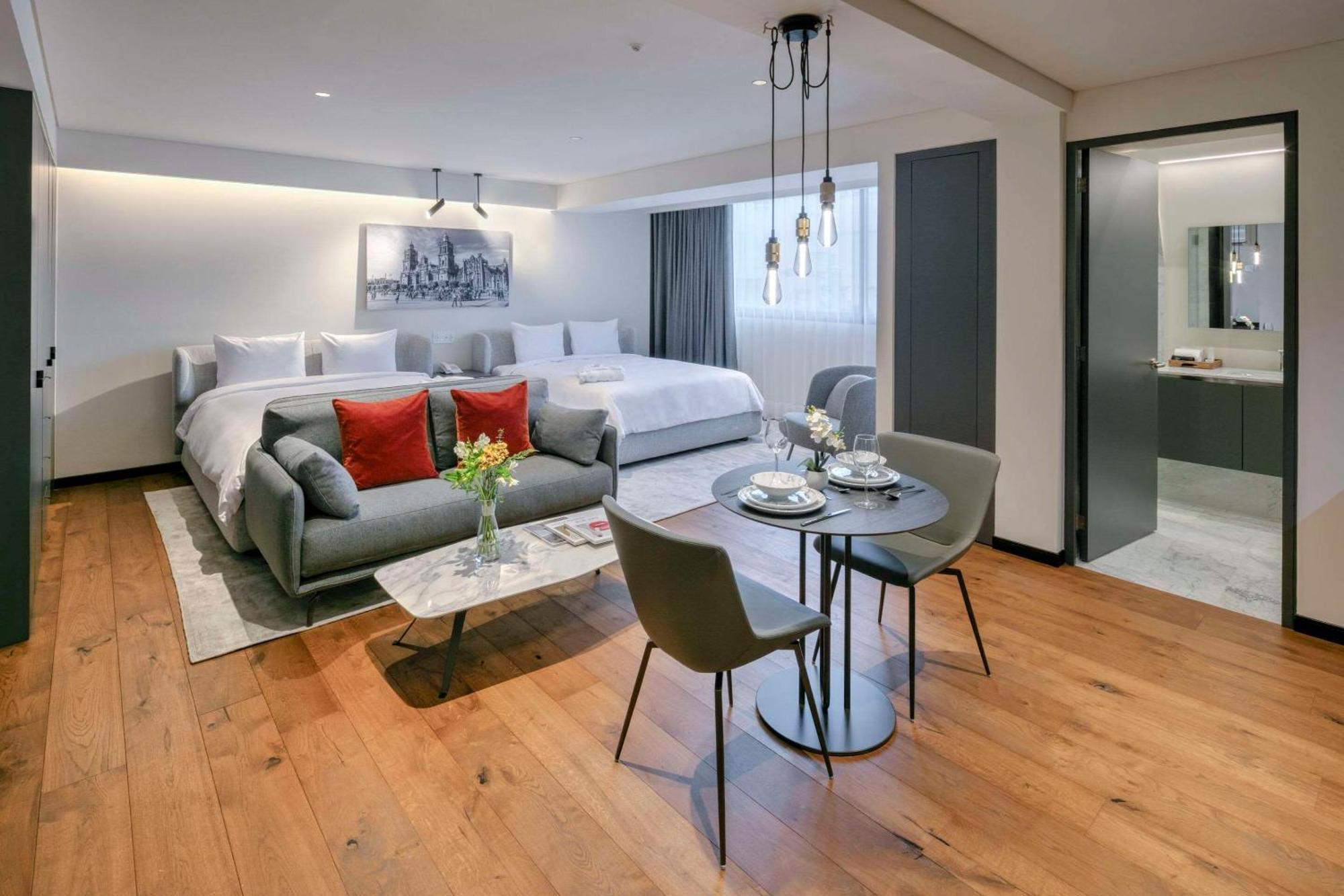 Amberes 64, Ascend Collection 4* Mexico City