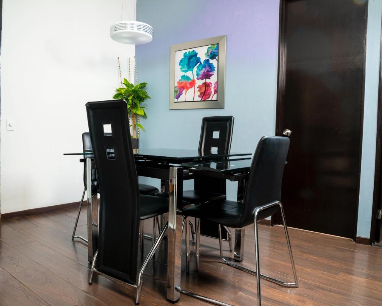 Puerta Alameda Apartment *