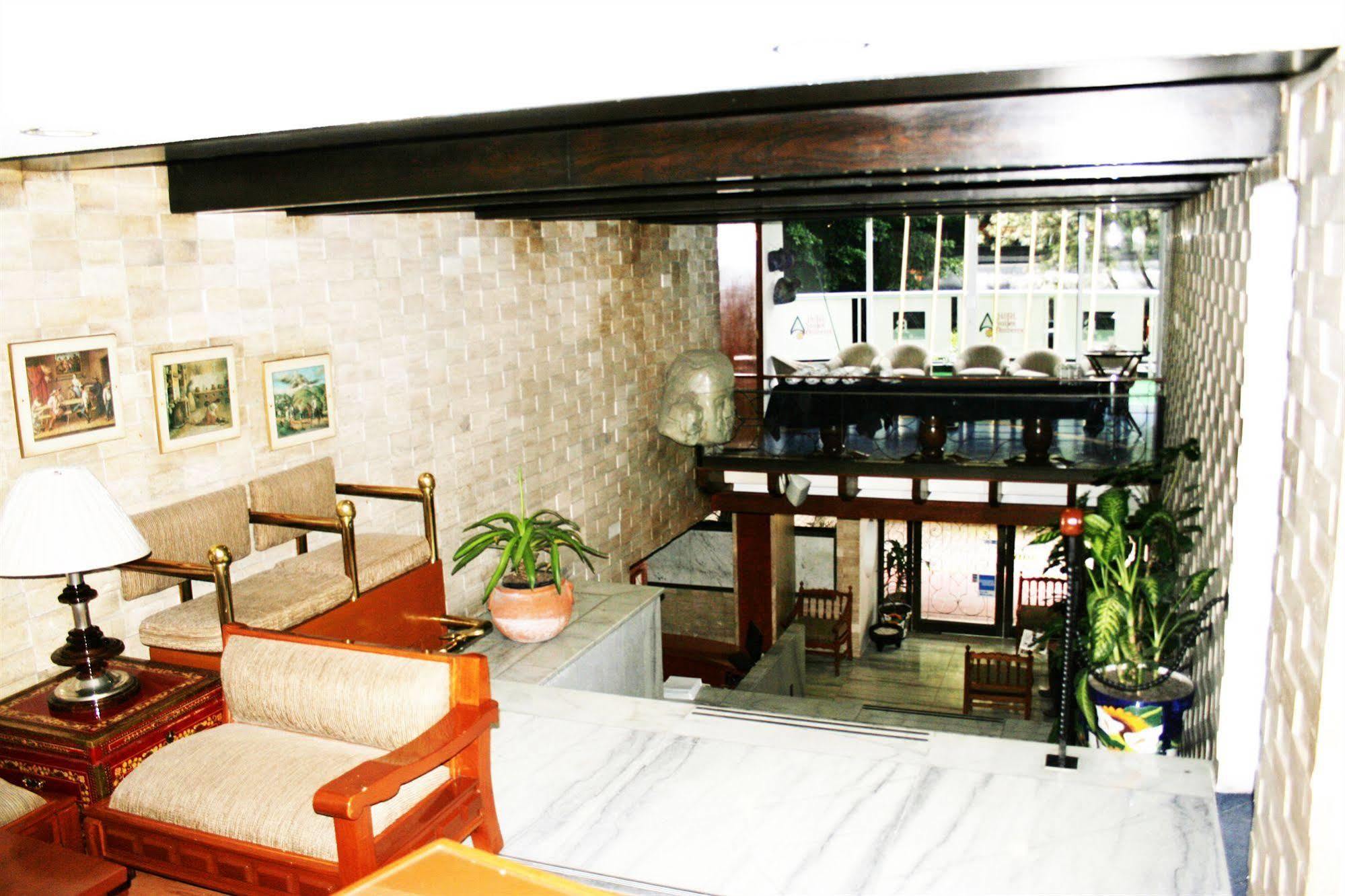 Amberes 64, Ascend Collection Hotel 4*