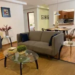 Casa Donceles Apt 8, Prime Location, Super Spacious!!
