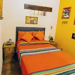 Mex Suites Casa Azúl B&B