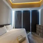 Hm Park Life Pradox