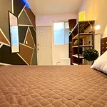 Roomies Hostel Parque Mexico