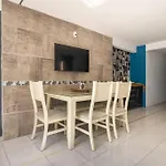 Habitacion Lui Confortable Moderna Con Bano Privado
