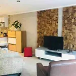 Comfortable Loft At Beautiful Historic Building!