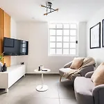 Charming 2Br 2Ba Historic Building Few Steps Parque Espana In Trendy Colonia Condesa