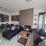 Bright Apt W/View Near Reforma