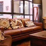 New Mex Inspired Bo-Ho Chic Apartment With Private Patio And Roof Terrace