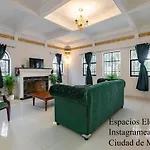 Ayenda Anzures House