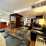 Unbeatable Location Apt In The Heart Of Juarez