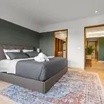23-401 Luxury 2Br 2 5Baths In Prime Roma Norte