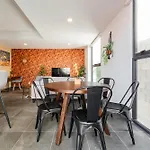 Doctores Apartments By Vh