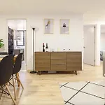 Bedroom With Private Bathroom In Roma Norte In Mexico City