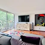 4 High-End Apartments With A Private Rooftop In Exclusive Roma Norte For Up To 22 Guests