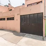 Cozy Bedroom At 5 Min Mexico City Airport T1 & T2