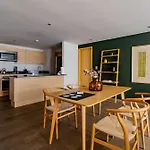 Capitalia - Luxury Apartments - Temistocles 40
