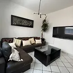 Alojamiento Acogedor En Excelente Ubicacion