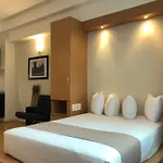 Capri Reforma 410