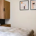 Suites Monterrey By Escajal Rooms