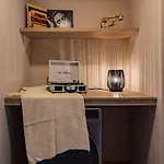 Tiny Desk By Vh