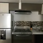 C205 - 1Br - 1Bth