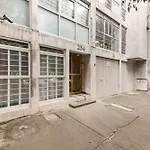 T301 - 1 Bedroom - 1 Bth