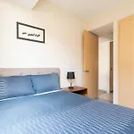 C201 - 2Br - 2Bth