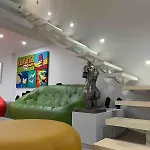 Spectacular Ph With Office In Front Of Perisur