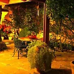 La Casita Del Patio Verde