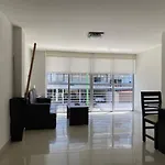 Grupo Kings Suites - Monte Chimborazo 567