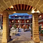 Hotel De Cortes